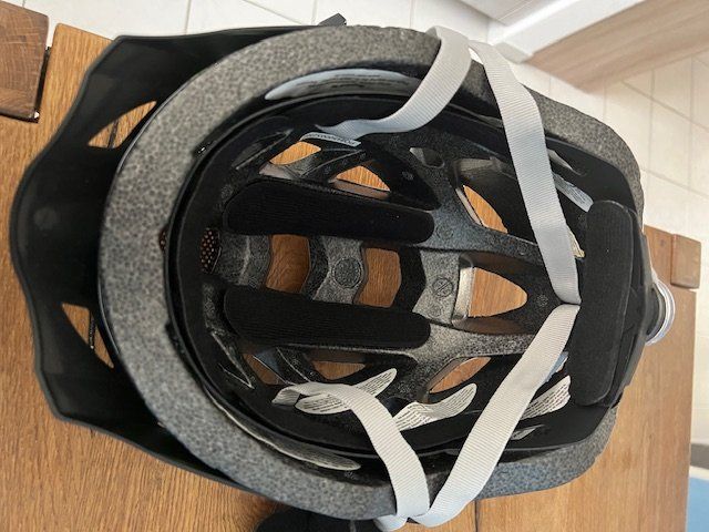 Caschi: Velo Helm Neu – Nuovo (secondo la descrizione) da Dietlikon venduto da Cam0 2