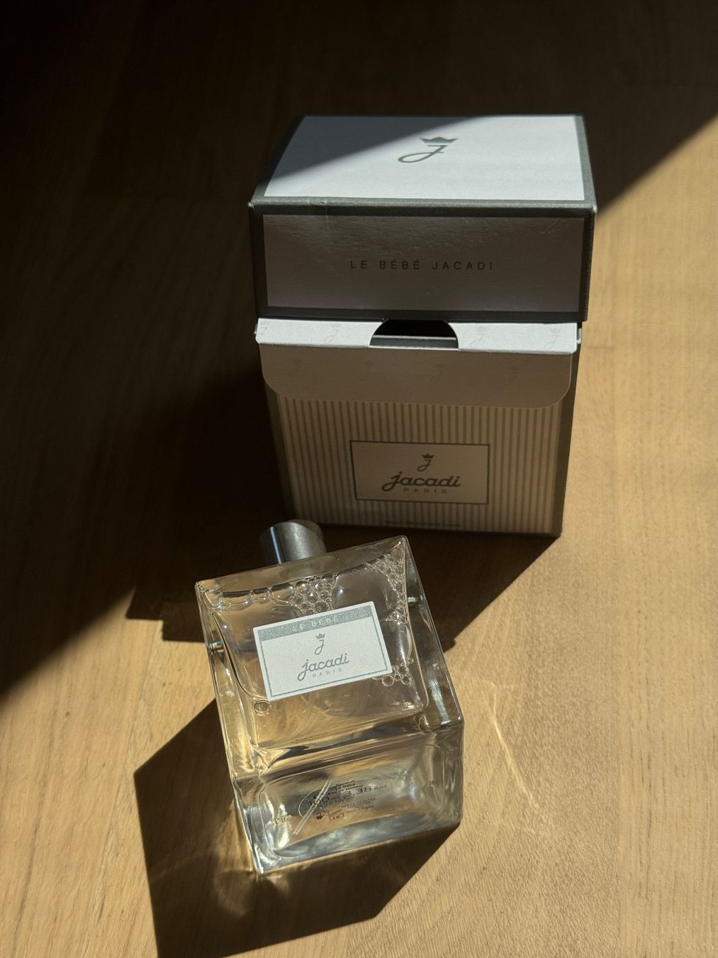 Profumi & Eau de Toilette: Jacadi Le Bébé Parfüm  / eau de senteur sans alcool – Nuovo e nell'imballaggio originale da Reinach BL venduto da lalory