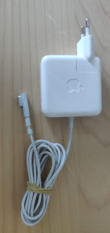 MagSafe Power Adapter 45W | Kaufen auf Ricardo