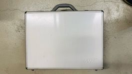 James Bond 007 Ultimate Edition und eine Tasche Diverse