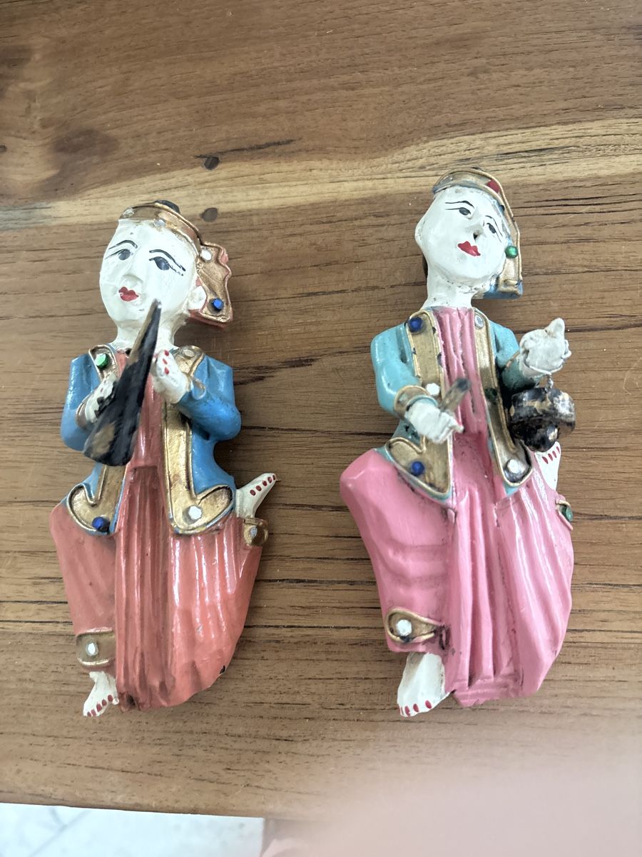 Figurines: Holzfiguren Japan oder China – D'occasion à Kriens par Wundertuete17