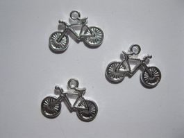 4 Anhänger Fahrrad, versilbert