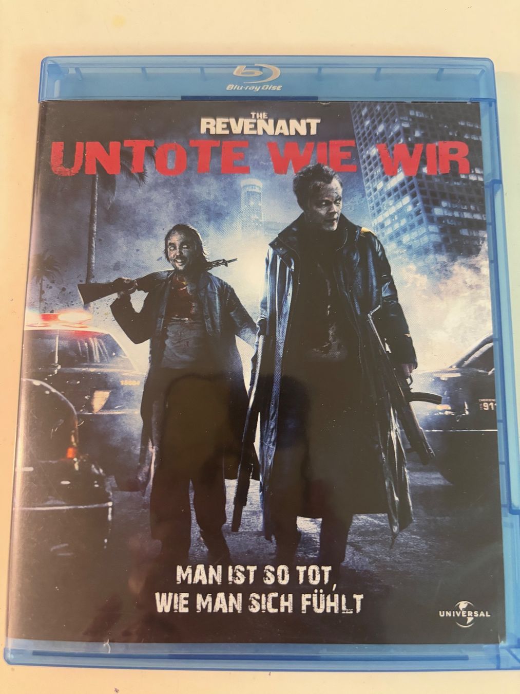 Tous les DVDs: UNTOTE WIE WIR. (BLURAY) – D'occasion à Basel par san_2qlq
