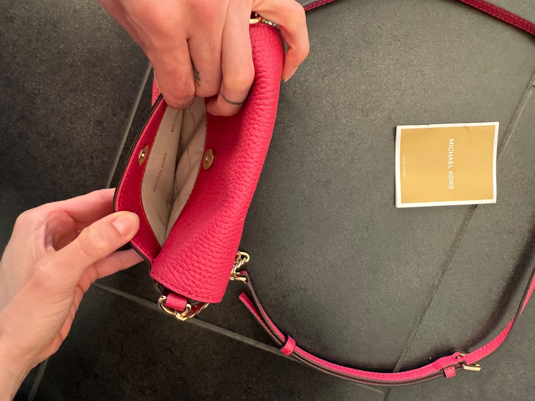 Michael Kors Borse da donna: Sac à main Michael Kors – Usato da Zollikerberg venduto da Evard17Anne 2
