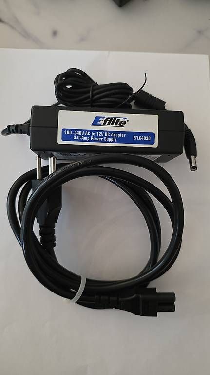 Unità & Adattatore: Rc E-flite Netzteil 12V 3A AC/DC Adapter EFLC4030 – Usato da Grüningen venduto da scotus82 1