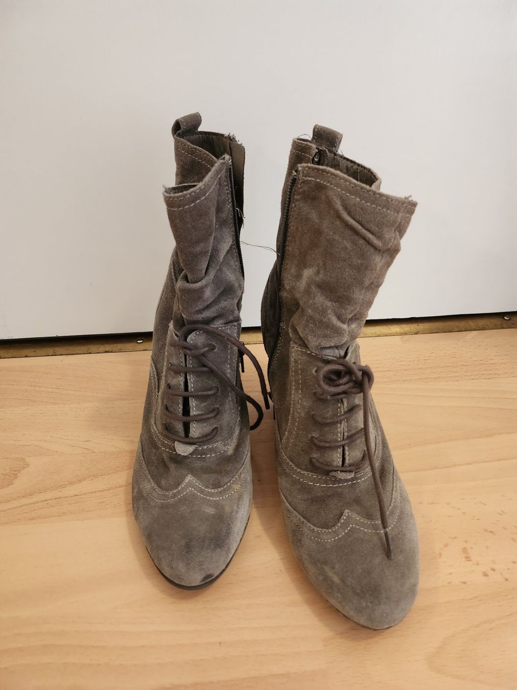 Scarpe da donna: Leder Stiefeletten – Usato da Kefikon TG venduto da Livline