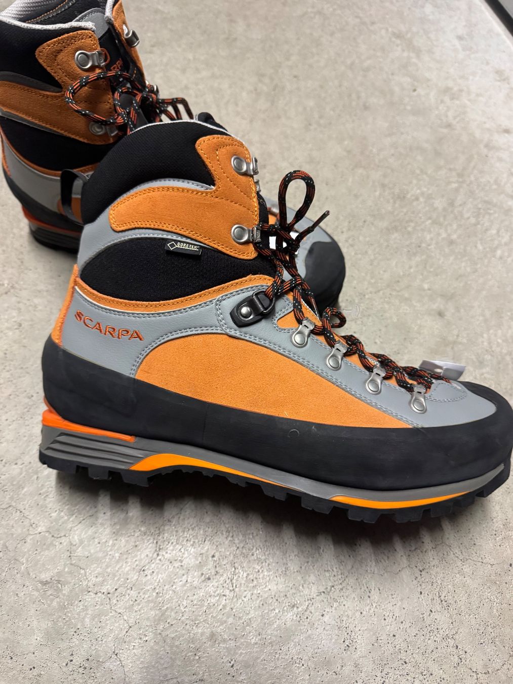 Scarpa Scarpe da uomo: SCARPA TRIOLET PRO GTX GR. 46 – Nuovo (secondo la descrizione) da Lenzburg venduto da billistar