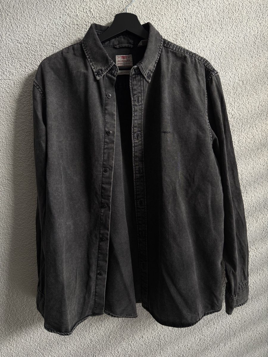 Levi's Hemden: Denimhemd Levi's in M – Gebraucht aus Küttigen von serge_oehn