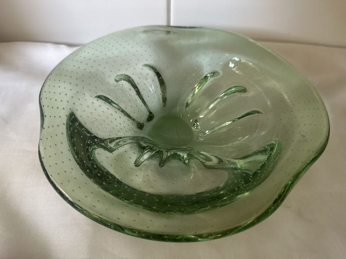Coupes: Glassschale mit Luftblasen Grösse ca. 22cm – D'occasion à Zürich par Chaeffeler