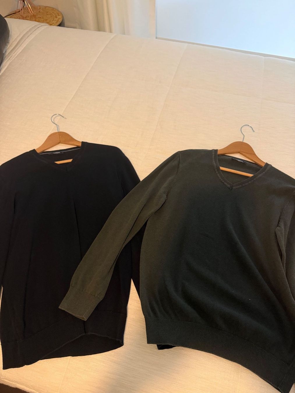 Maglioni & Felpe: 2 Stück Herren Pullover – Usato da Baar venduto da Seref80
