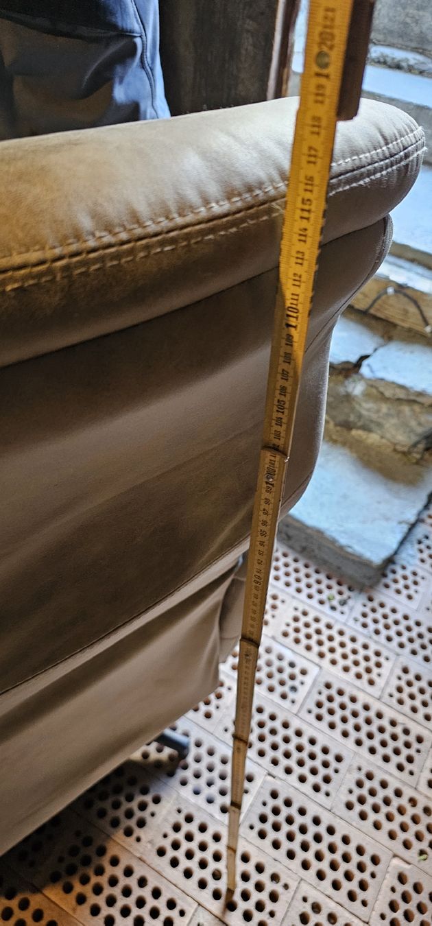 Stühle: Gemütlicher Relaxsessel,  Twint vorhanden! – Gebraucht aus Ferden von jemyce 6