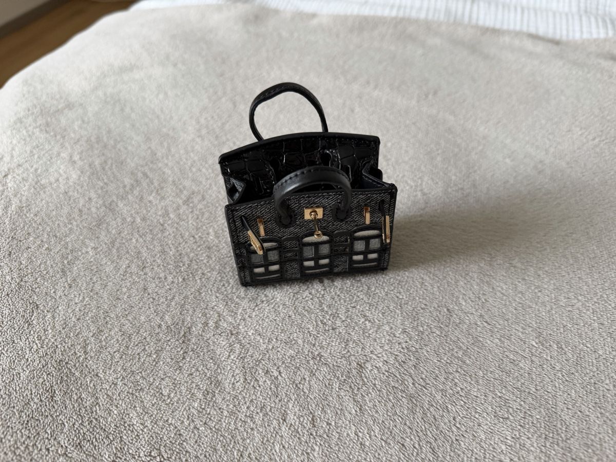 Borse da donna: Mini Birkin Bag Charm – Usato da Kloten venduto da preloved9 2