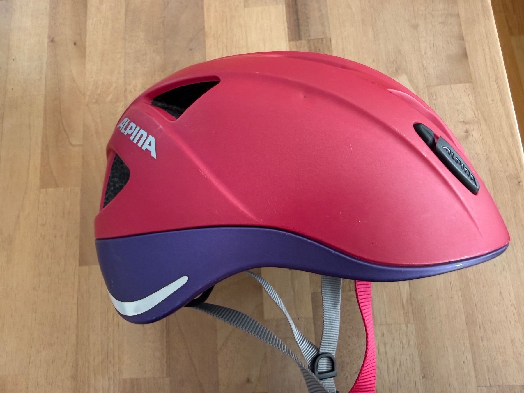 Alpina Caschi: Helm Alpina Kinder - 47-51 cm – Usato da Baden venduto da polveres 2