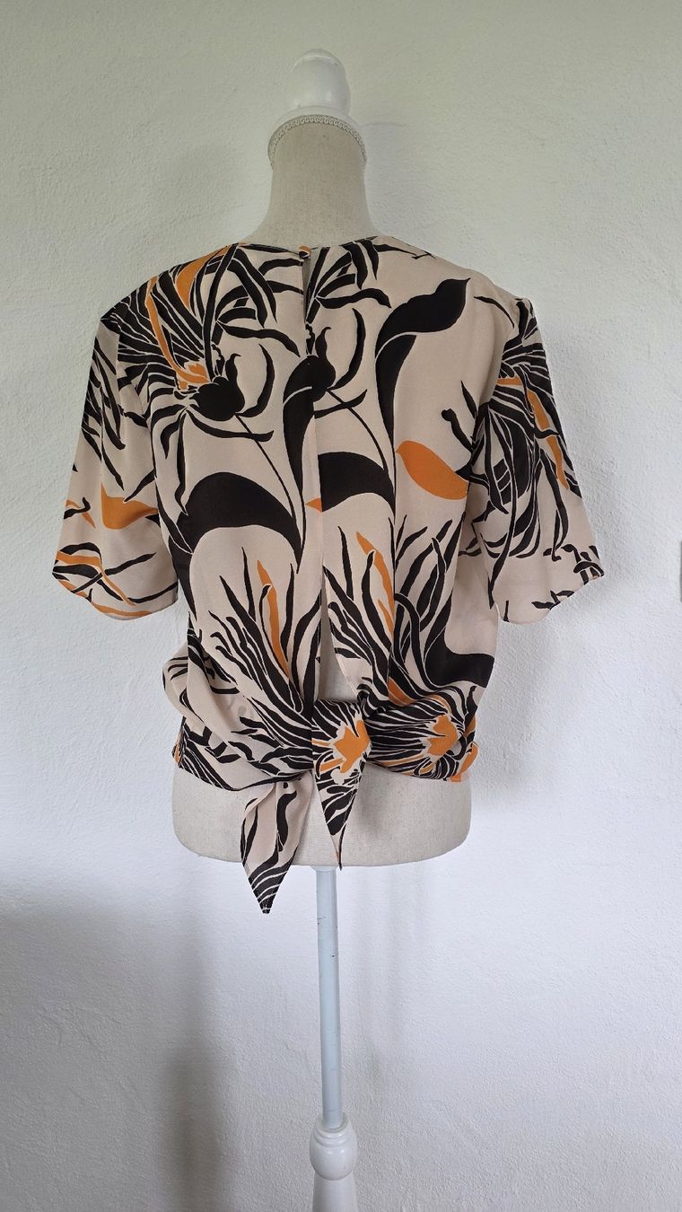 Blusen: Spezielle Seidenbluse von "MANTERO" Gr. L "NEU" – Neu (gemäss Beschreibung) aus Schneisingen von backstore24 3