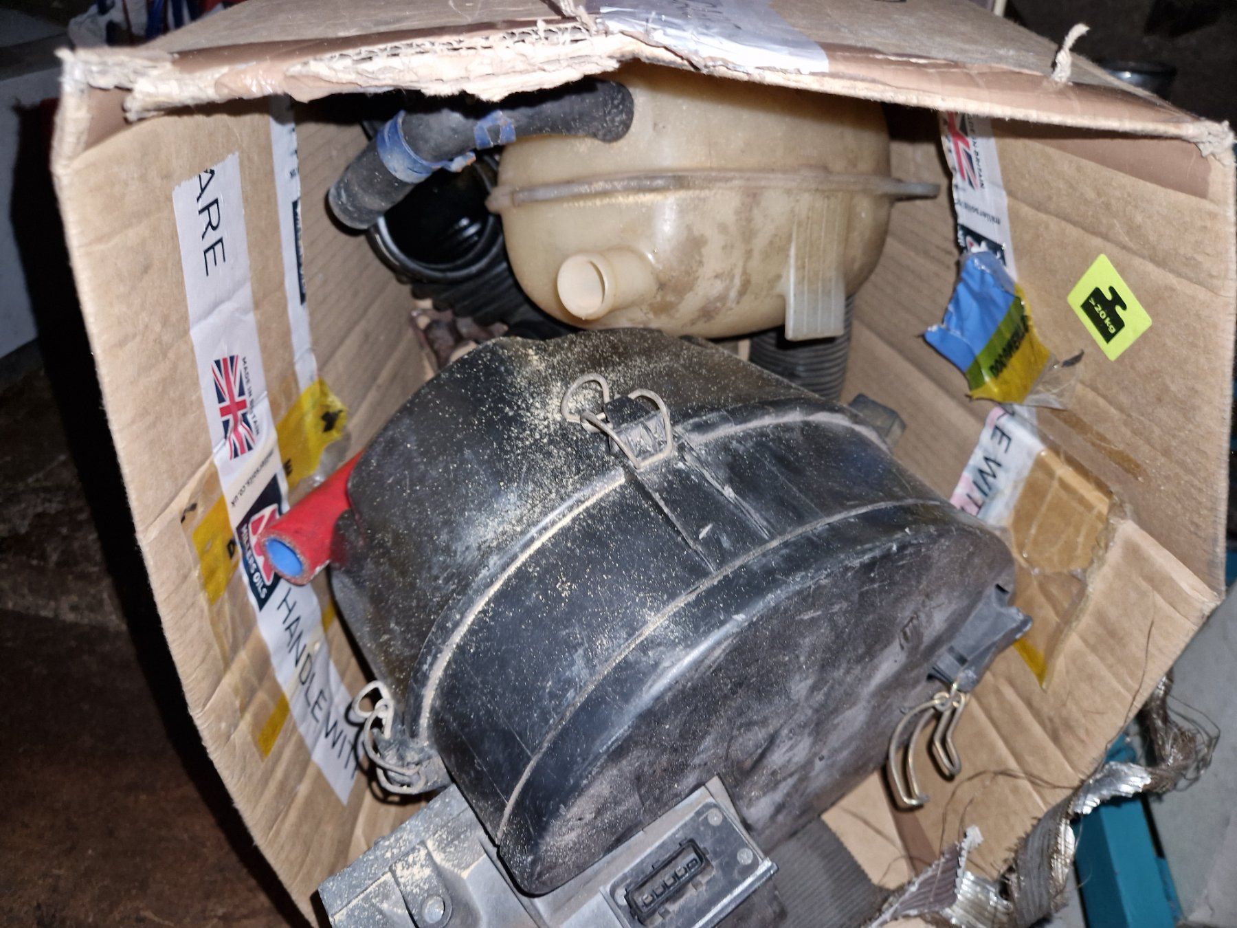 VW Motori: VW T3 2.1 Motor revidiert – Usato da Zweisimmen venduto da lowbay 5