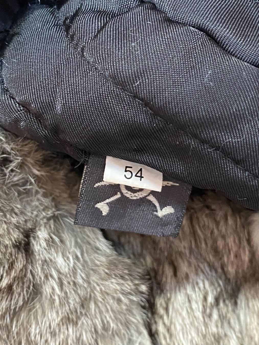 Copricapi, berretti & cappellini: Great winter fur lined blue hat. Size 54 – Nuovo (secondo la descrizione) da Grund b. Gstaad venduto da PlageNeigeplus 3