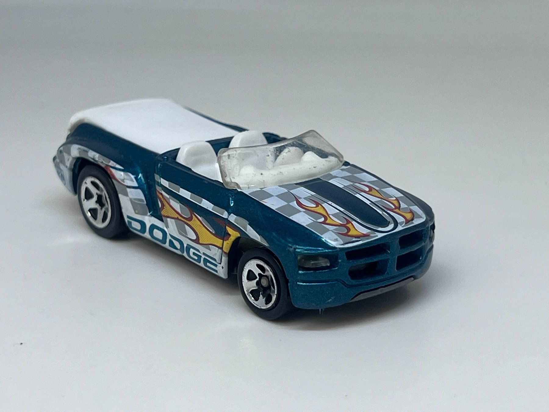 Hot Wheels Modellini d'auto: Hot Wheels Dodge Sidewinder #445 – Usato da Wildegg venduto da LaaBoutique