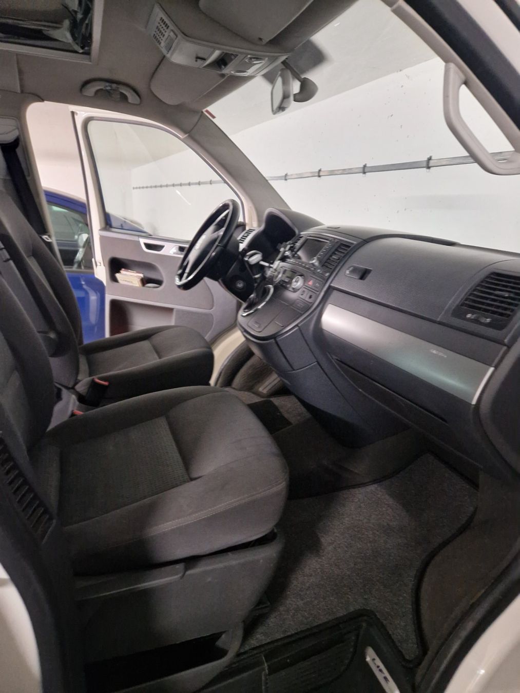 VW Veicoli da campeggio: VW T5 mit Aufstelldach - Benziner! – Usato da Rekingen AG venduto da Rapha690 4