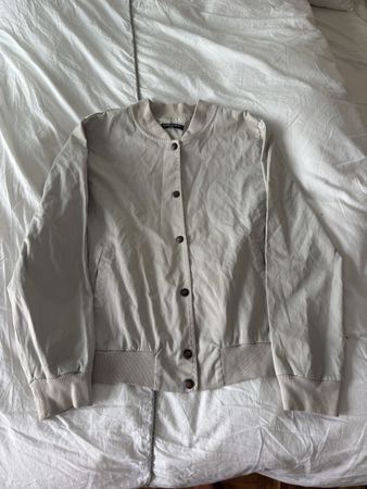 Veste bomber Brandy Melville gris taille unique bon état