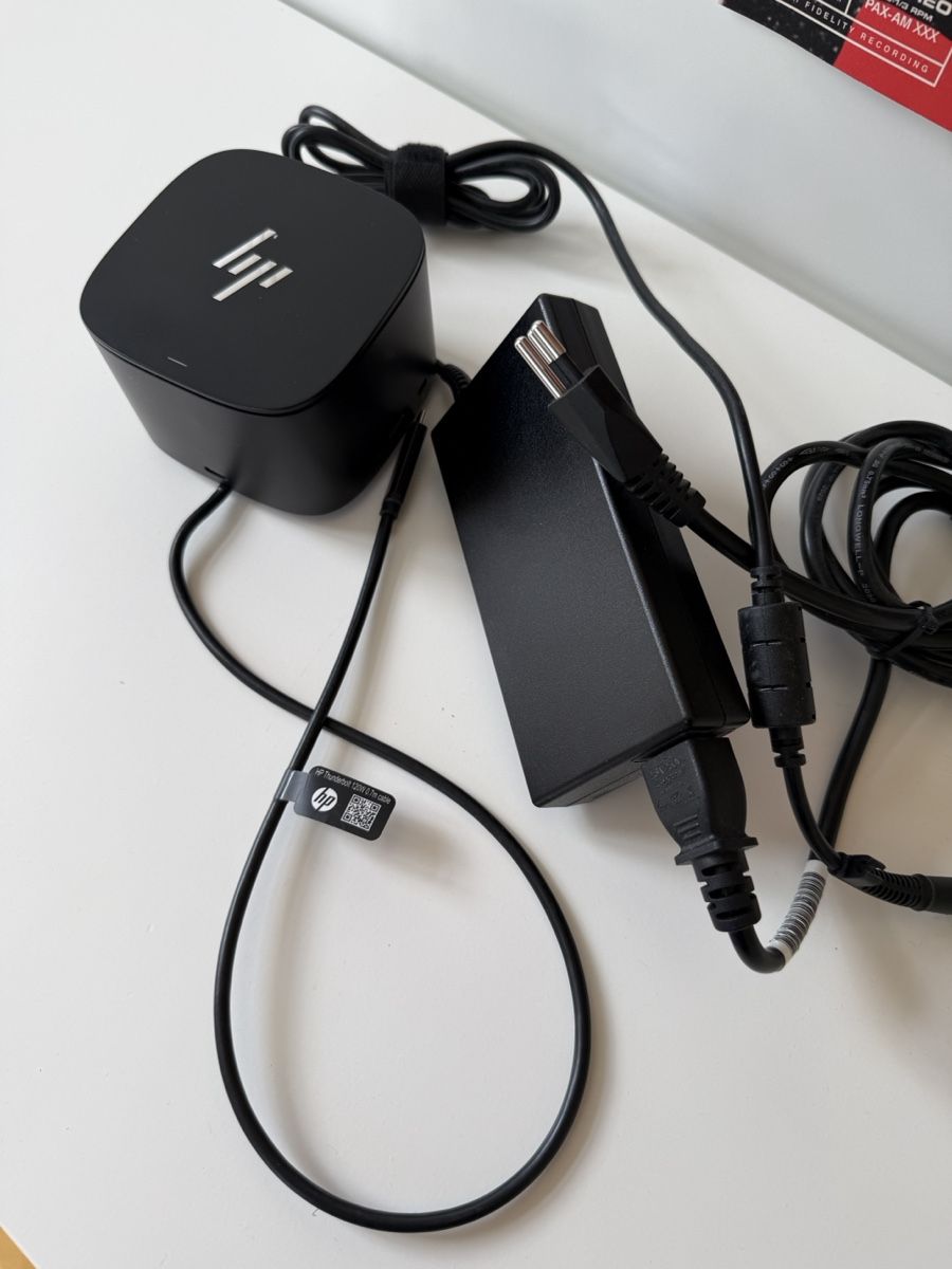 Hewlett Packard Docking station: HP Thunderbolt Dock G2 – Usato da Näfels venduto da risingtampa