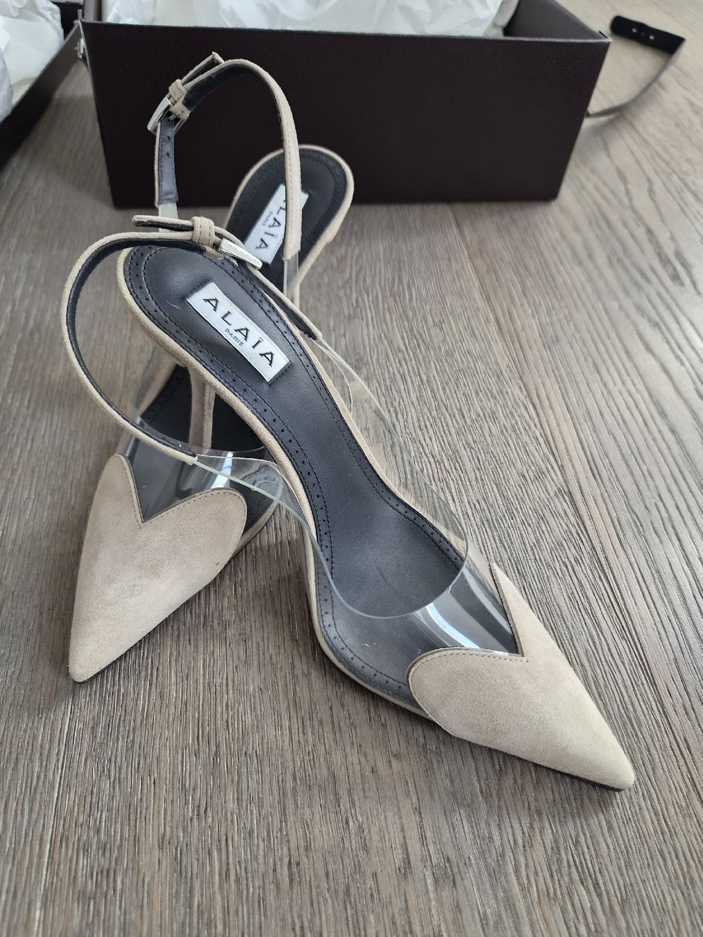 Alaia Scarpe da donna: Alaïa Pumps Le Coeur – Nuovo (secondo la descrizione) da Muttenz venduto da Kyrella