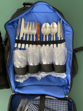 Praktischer Picknick Rucksack für 4 Personen, Neuwertig!
