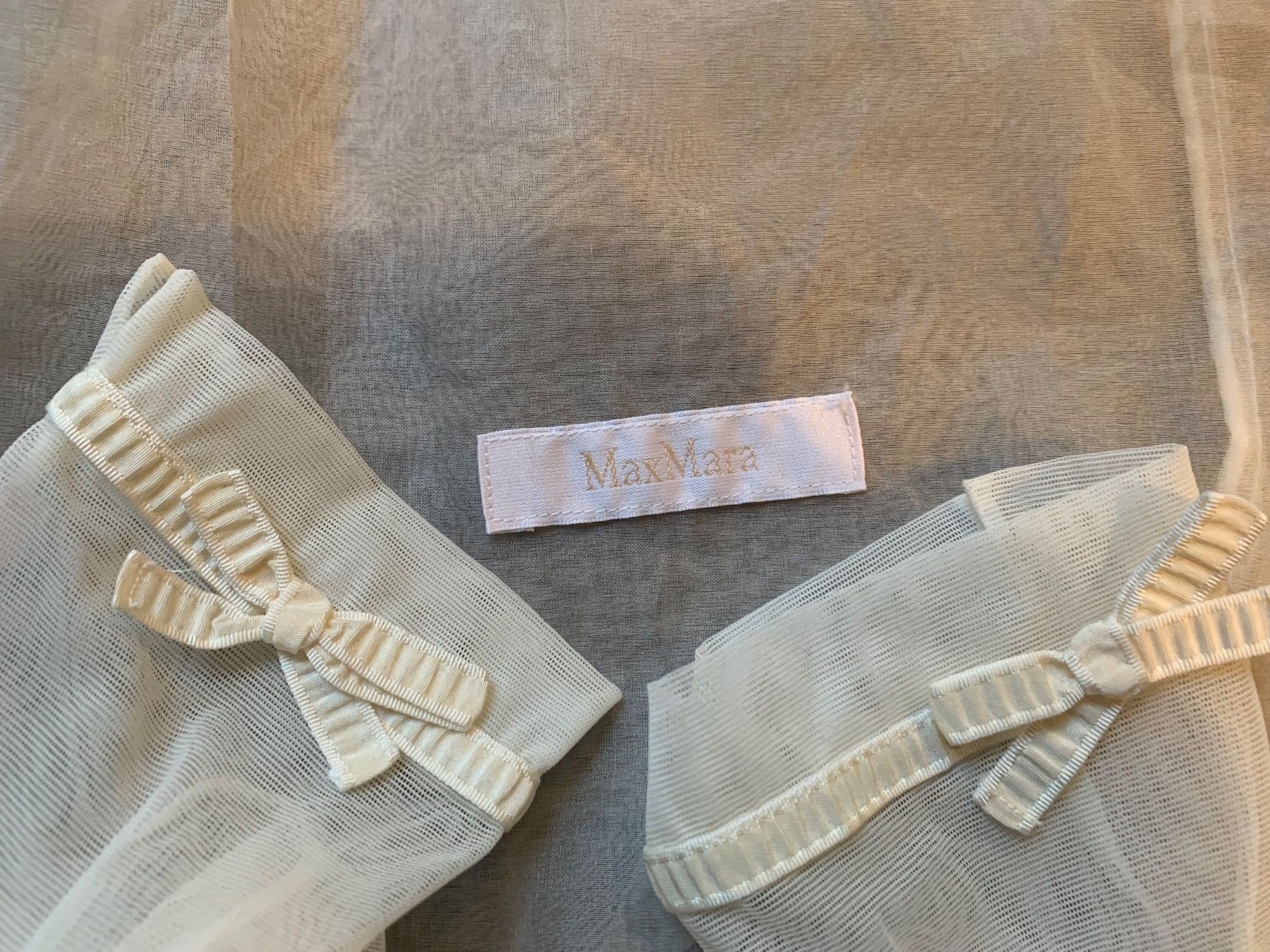Max Mara Gants & mitaines : MaxMara bride gloves – D'occasion à Thalwil par val_q76v 3