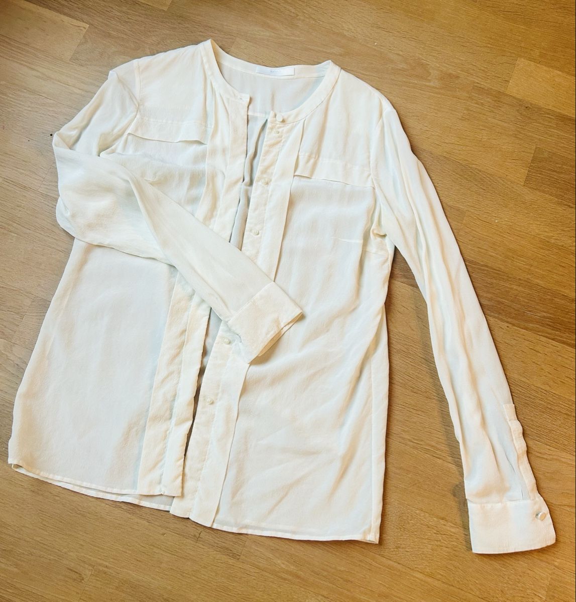 Hugo Boss Blusen: Elegante BOSS Bluse, offwhite, neuwertig! – Gebraucht aus Binningen von Dreaming