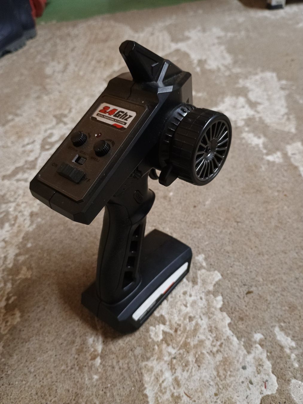 Modellismo RC: RC Auto Conquer Rapidly 4x4 – Usato da Lichtensteig venduto da Koechli 4