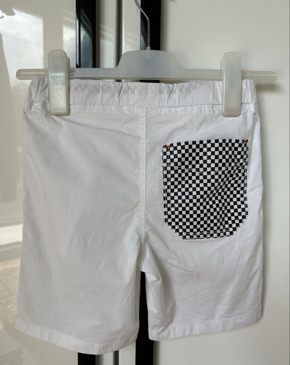 Benetton Pantaloni: Bermuda in cotone Benetton – Usato da Castel San Pietro venduto da Moregi 1