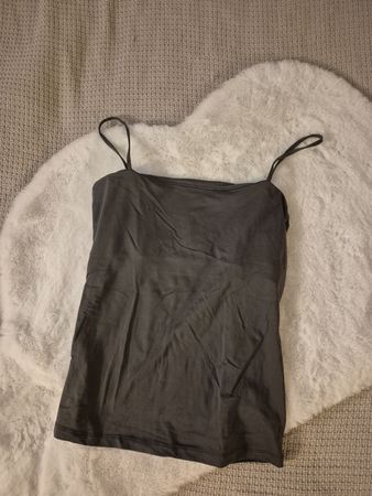 H&M Basic Top, dunkelgrau, Gr. M – ideal für den Sommer!
