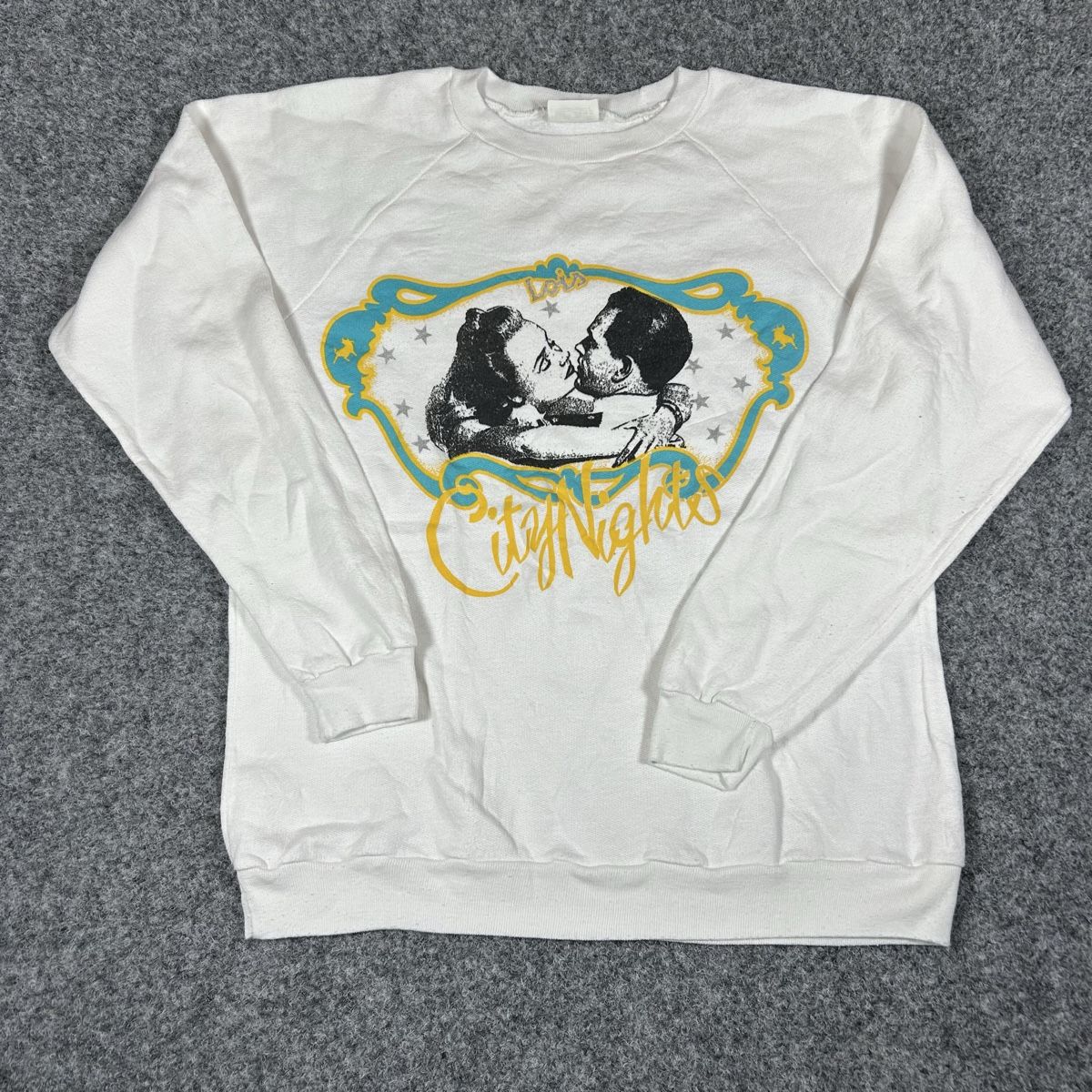 Maglioni & Felpe: 1990 graphic pull – Usato da La Sagne NE venduto da Matlasape