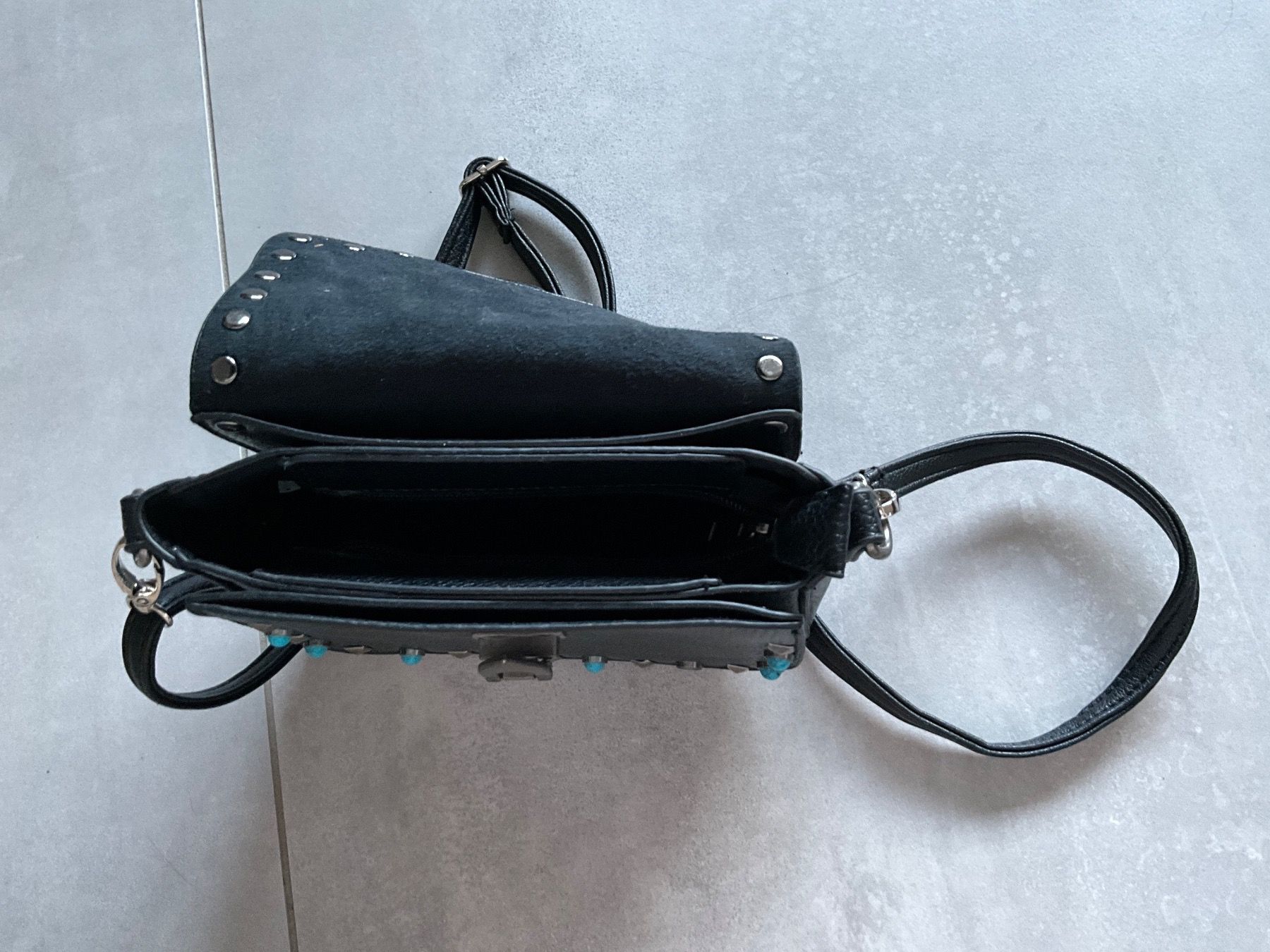 Taschen für Damen: Handtasche – Neu (gemäss Beschreibung) aus Zuzwil SG von Ibohaus 2