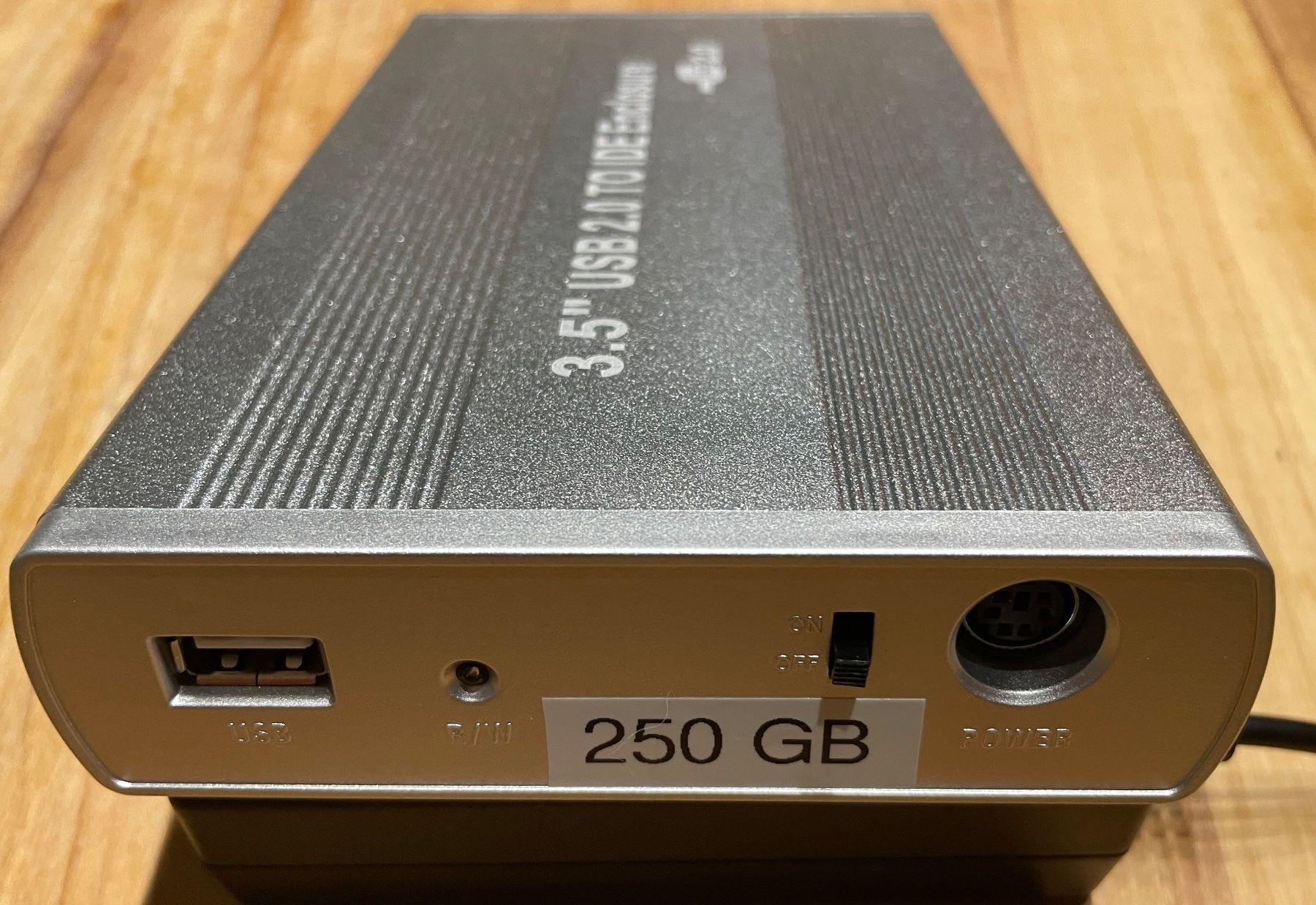 Dischi rigidi: Externe Festplatte 250 GB – Usato da Eglisau venduto da felix_ch 1
