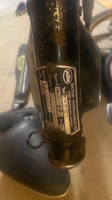 Parti ricambio per ciclomotori: Moteur Puch E50, cadre et pièces KTM – Usato da Lovens venduto da lexou71 1