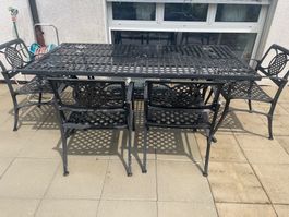 Gartentisch mit 4 Stühlen aus Metall, Sommer-Set!