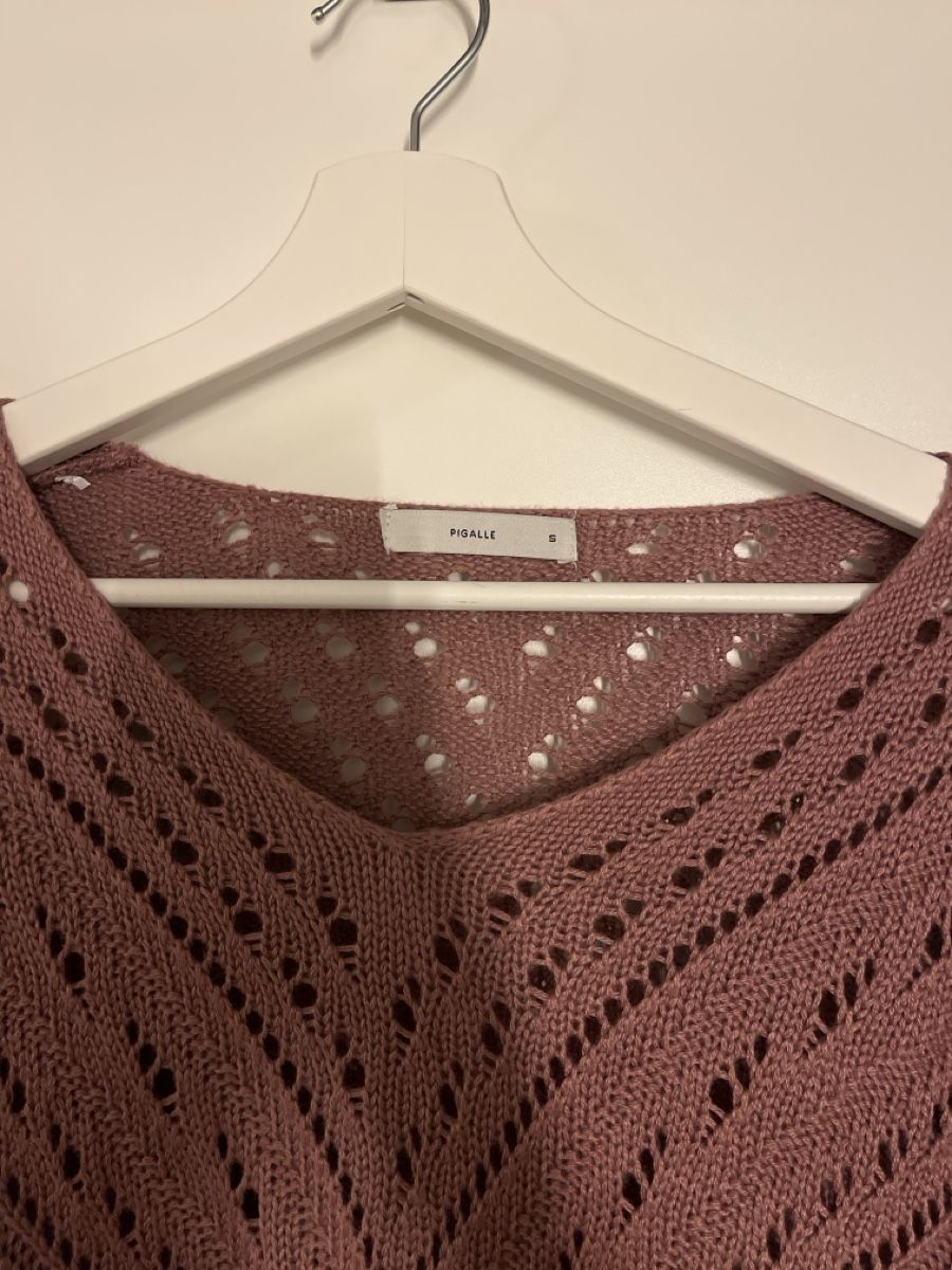 Pullover & Sweatshirts: Damen Pullover Pigalle altrosa Grösse S – Neu (gemäss Beschreibung) aus Chur von flu_68vj 1