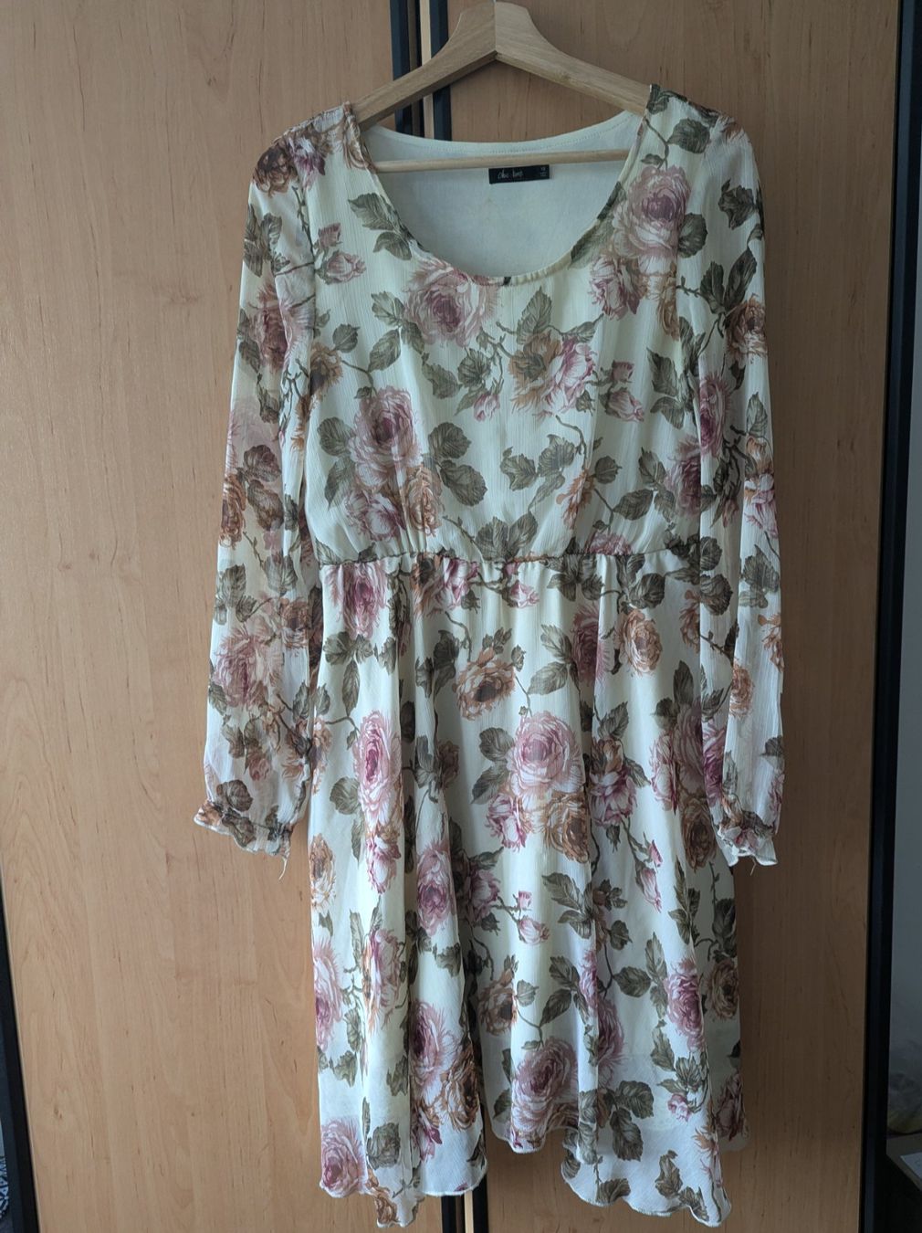 Vestiti: Romantisches Sommerkleid mit Rosenmuster, Grösse 38 – Usato da JONA venduto da gin_yl55