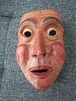 Holzmaske