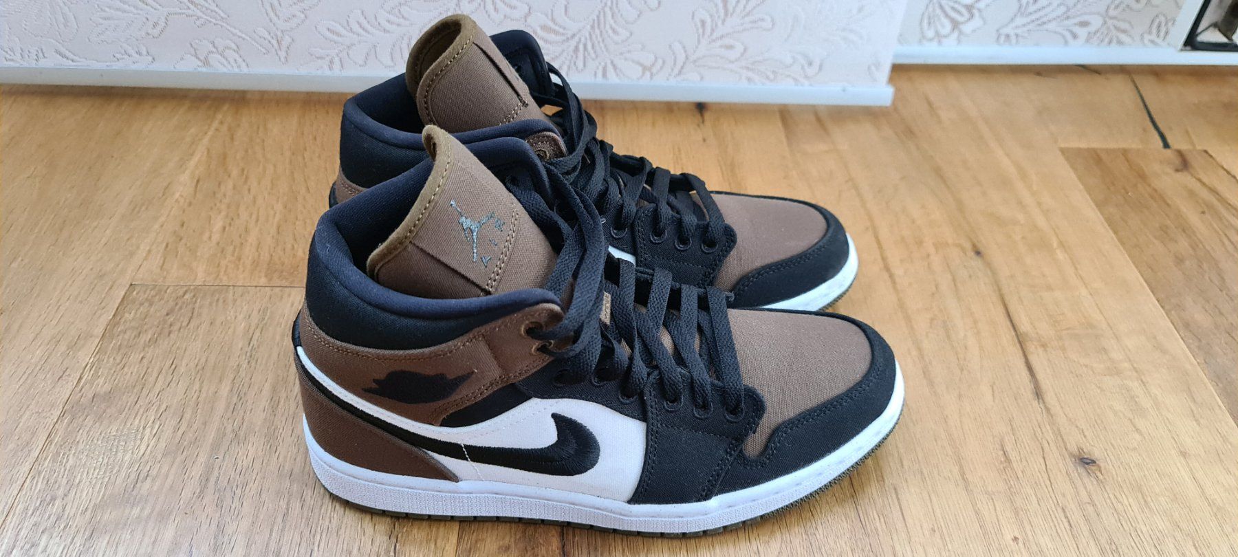 Scarpe da uomo: Jordan 1 Mid Olive Toe – Usato da Wittenbach venduto da Tigerlili 2