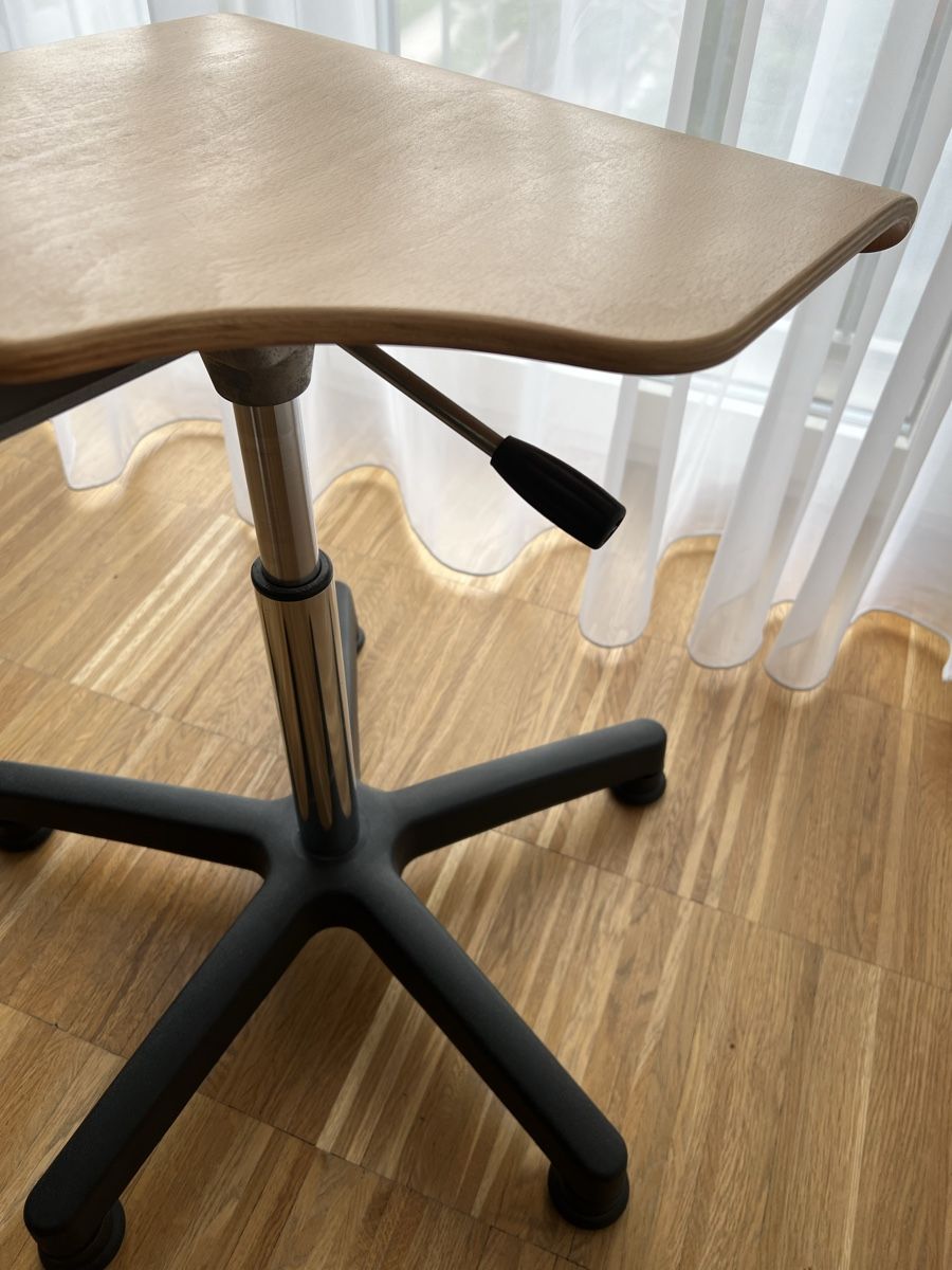 Sedie: Kinder Bürostuhl aus Holz – Usato da Zürich venduto da cosi17 4
