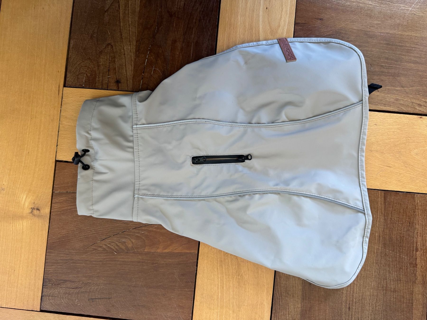 Abbigliamento: Trixie Regenmantel Beige, Länge 44cm – Usato da Biel/Bienne venduto da catduc