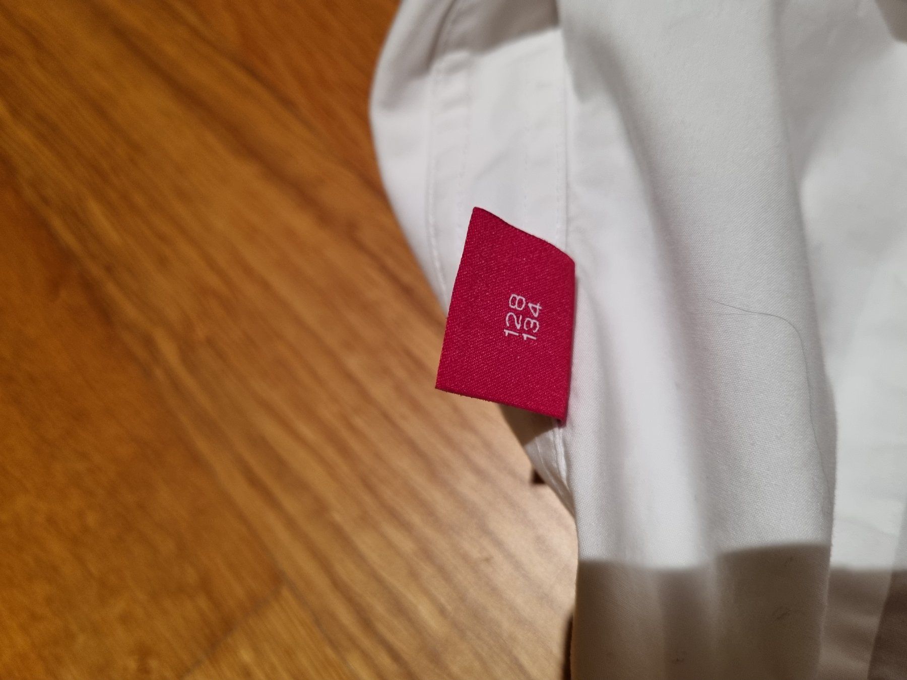 Camicie, T-shirt & Polo: 2 Hemden, Grösse 128 (Nr.7) – Usato da Rothenfluh venduto da Sawi80 3