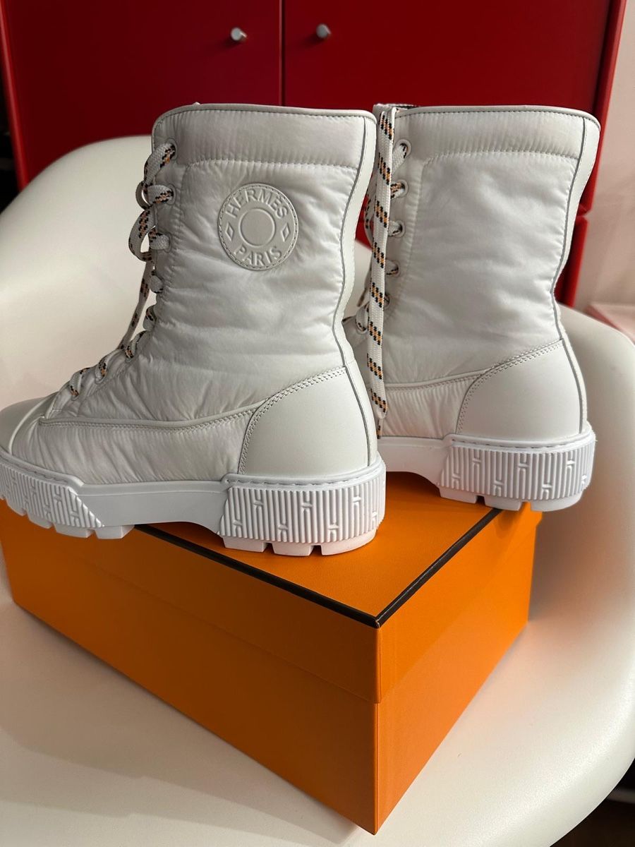 Hermès Scarpe da donna: Hermès Winterstiefel, Grösse 38 – Nuovo (secondo la descrizione) da Binningen venduto da Yuliya15 1