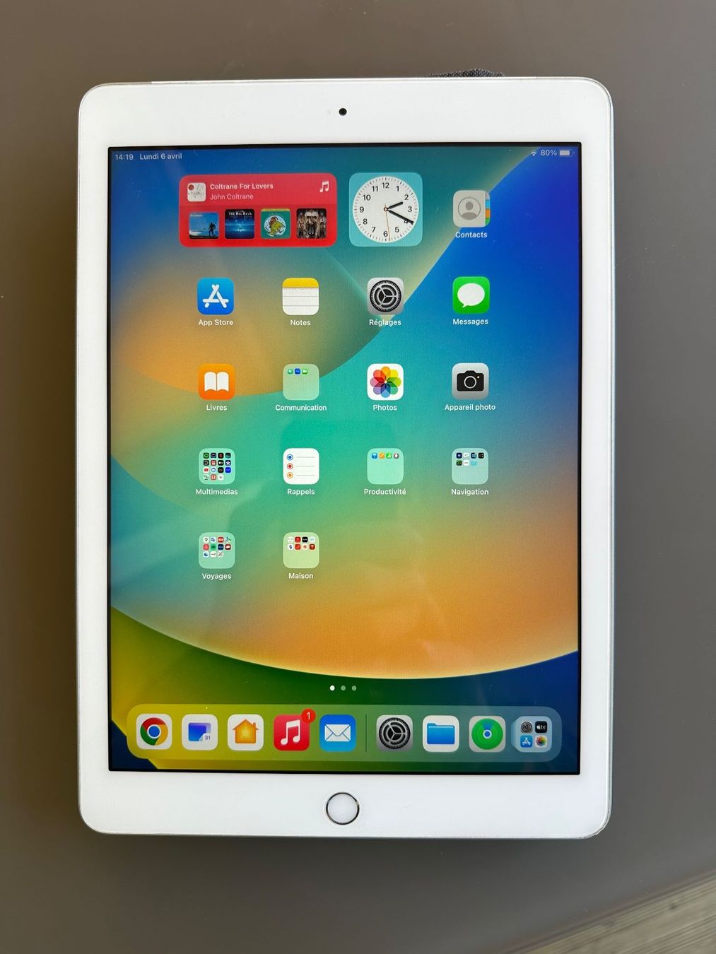 Apple Tablet PC: iPad 128GB - wi-fi + cellular (gps) – Usato da Thônex venduto da sui_001 1