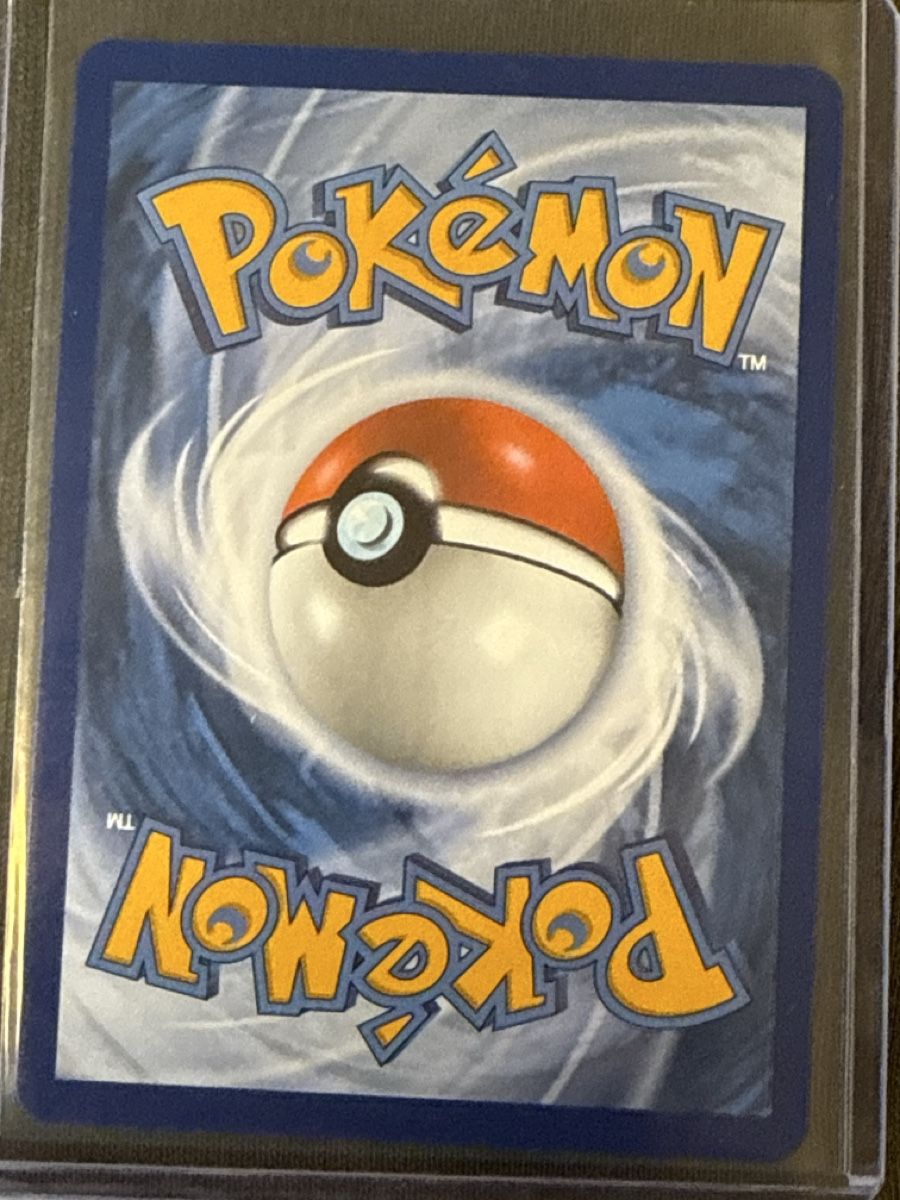 Pokémon Carte collezionabili: Charizard 4/102 Pokemon 30th Celebration – Nuovo (secondo la descrizione) da Zürich venduto da Golduck 1