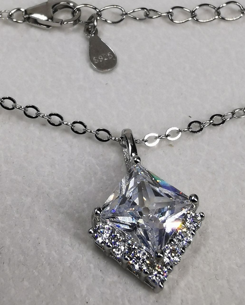 Catenine: Collier argent avec zircons – Nuovo e nell'imballaggio originale da Reconvilier venduto da Tsma67 8