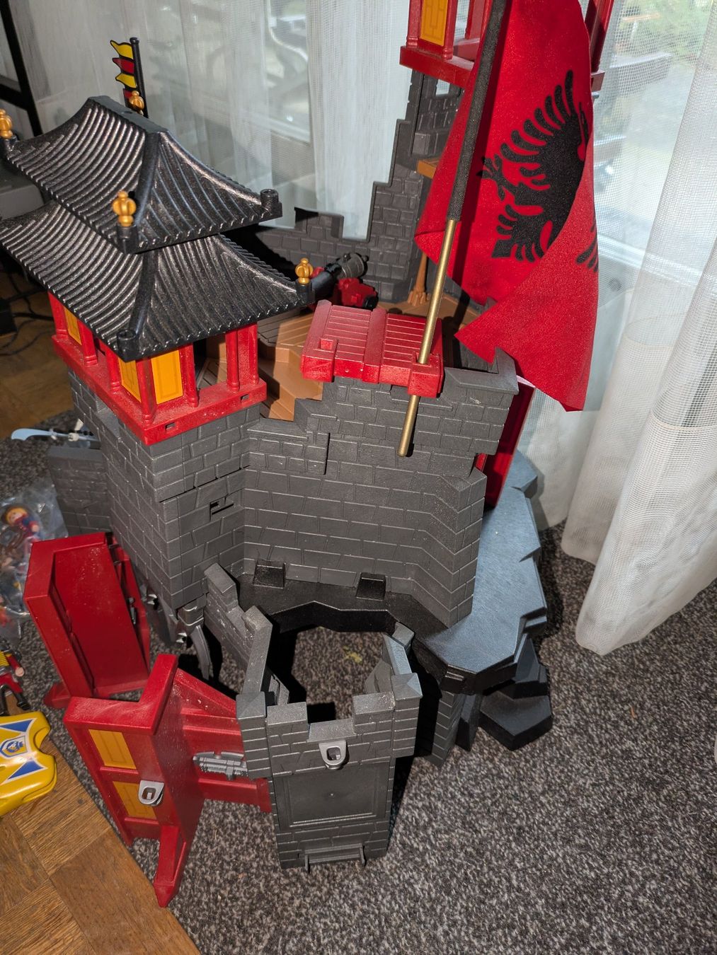 Tutti i DVDs: Playmobil Drachen Burg mit Ritter – Usato da Binningen venduto da Smile-46 2