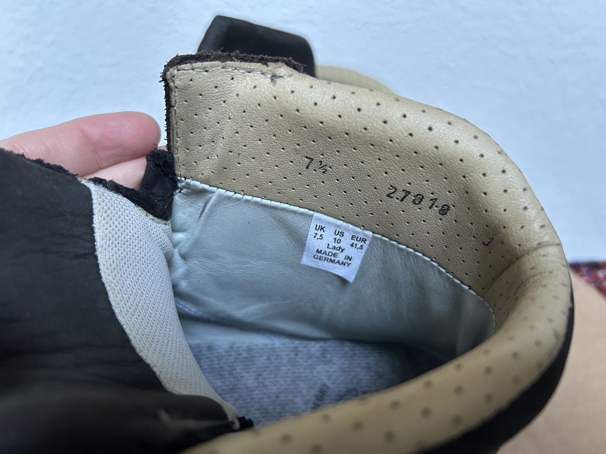 Hanwag Scarpe da donna: Hanwag Leder-Wanderschuhe, Gr. 41.5 – Nuovo (secondo la descrizione) da Regensdorf venduto da zh_lina 2