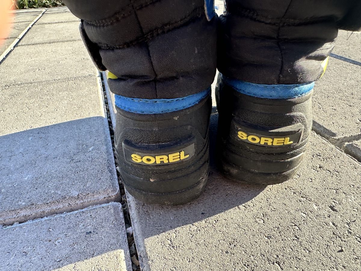 Sorel Scarpe per ragazzi: Sorel Winterstiefel Kinder 27 – Usato da Russikon venduto da sabi020 2